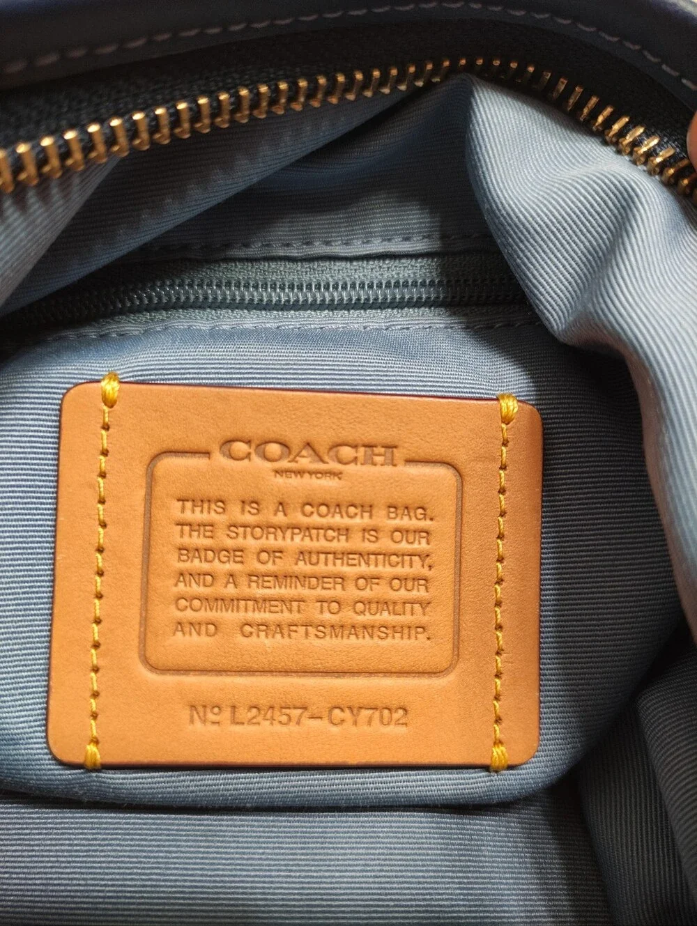 Coach CY702 Laurel Shoulder Bag in Signature Denim - Picture 13 of 16